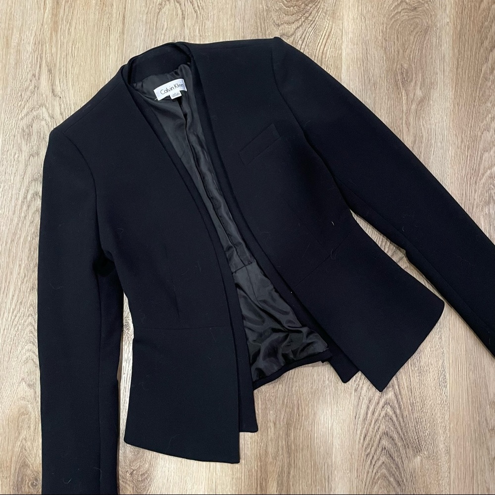 CALVIN KLEIN | black blazer with removable belt